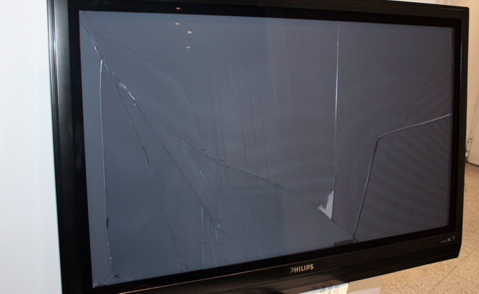 LCD Fernseher mit Display Schaden